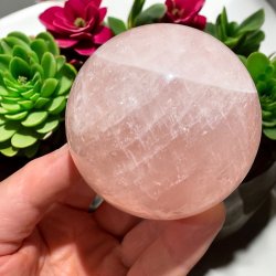 Rosenkvarts kugle 68mm