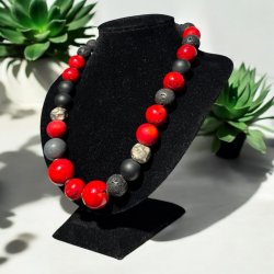 Lava halskde med koral og slvperler