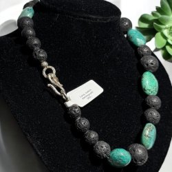 Lava halskde med turkis og slvperle
