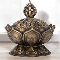 Lotusbloms coneholder i messing