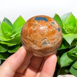 Solsten kugle med apatit