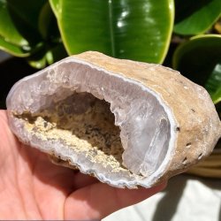 Ametyst geode m. agatbnd