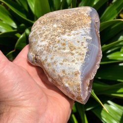 Ametyst geode m. agatb�nd