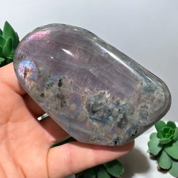 Lilla labradorit freeform