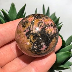 Rhodonit kugle 42mm