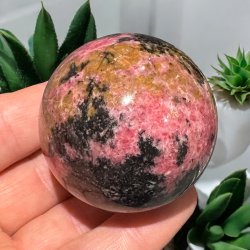 Rhodonit kugle 52mm