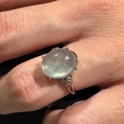 Morganit forslvet fingerring