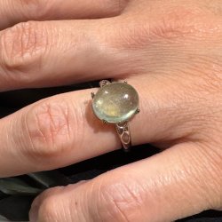Morganit forslvet fingerring