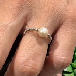 925 Sterling slv ring, med ferskvandsperle