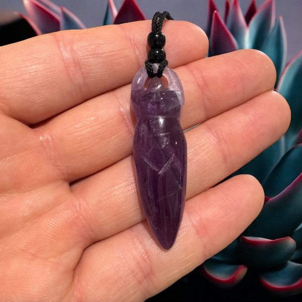 Gudinde vedh�ng med snor Ametyst