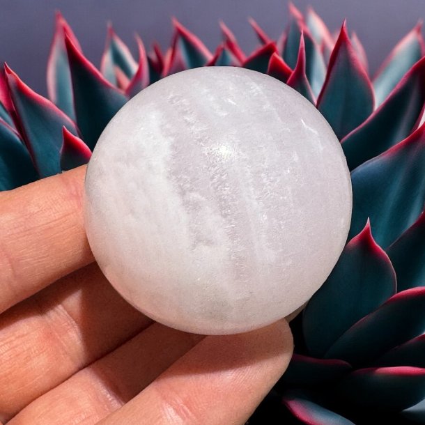 Mangano calcit kugle 48mm