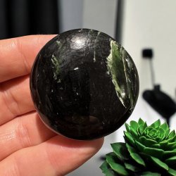 Nephrite jade flad jumbo