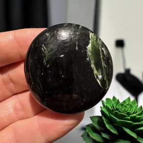 Nephrite jade flad jumbo