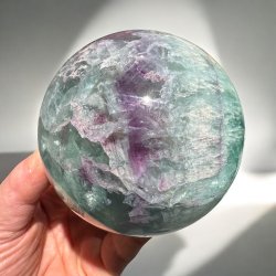 Regnbue fluorit kugle