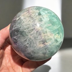 Regnbue fluorit kugle