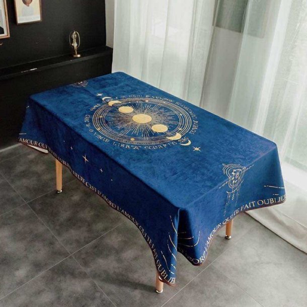 Bl velour lignende dug med mnefasen