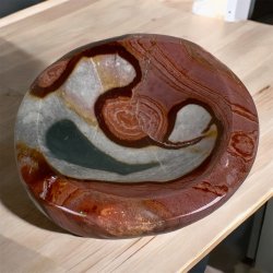 Polychrome jaspis skl