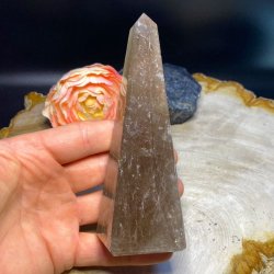 Rgkvarts pyramide 140mm