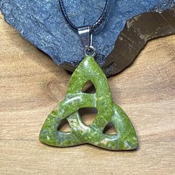 Keltisk knude vedhng unakit