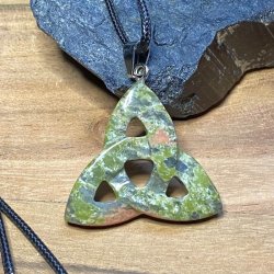 Keltisk knude vedhng unakit