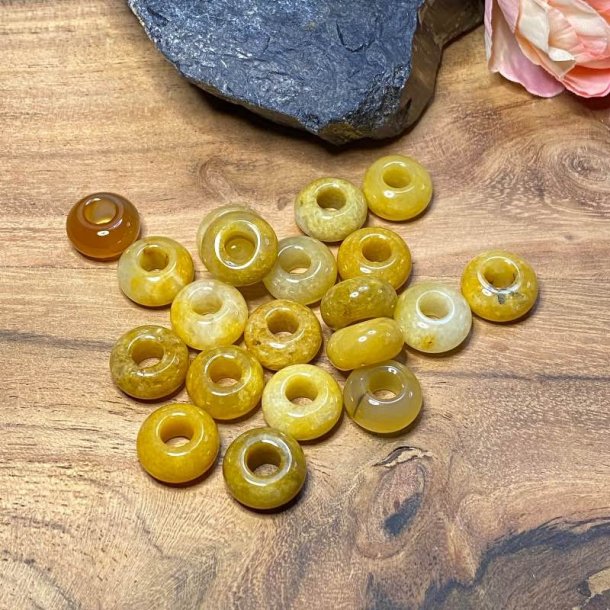 Kugler i div krystaller