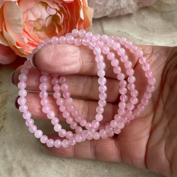 Rosenkvarts armbnd 4mm