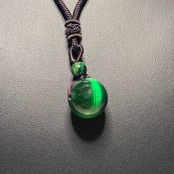 Grn tigerje kugle vedhng m.snor