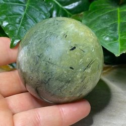 Prehnit kugle 67mm