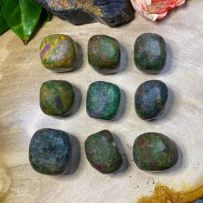 Rubin i zoizit lommesten