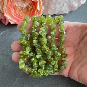 Peridot split armbnd
