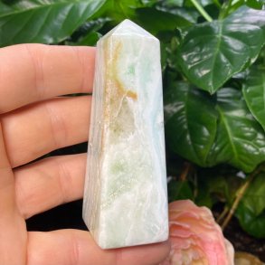 Caribisk calcit t�rn 86mm