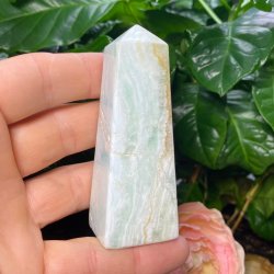 Caribisk calcit t�rn 86mm