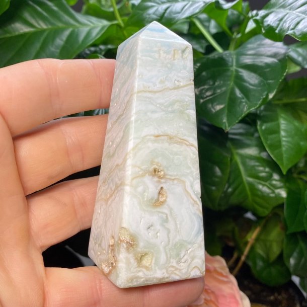 Caribisk calcit t�rn 92mm