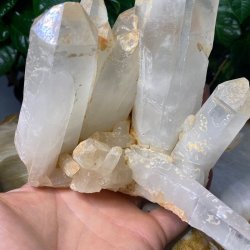 Lemurie krystal klynge