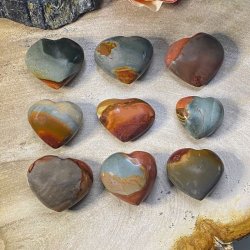 Polychrome jaspis hjerter