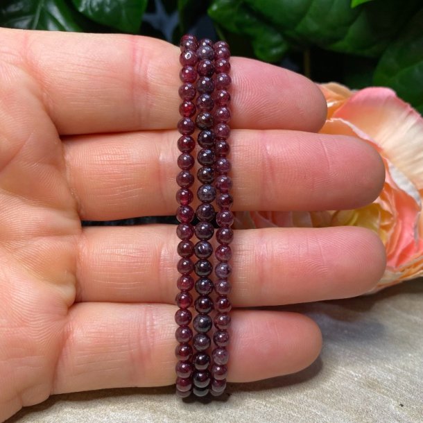 Granat armb�nd 4mm