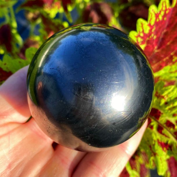 Shungit kugle 8cm