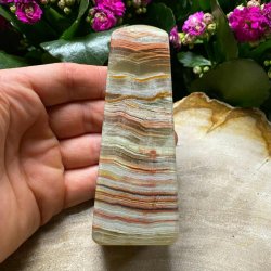 Stribet onyx obelisk
