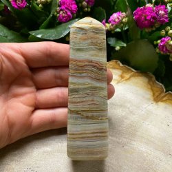 Stribet onyx obelisk